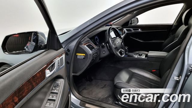 Hyundai Genesis 2015 — photo 11
