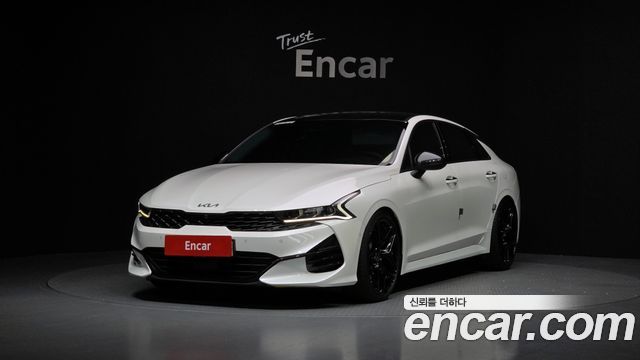 Kia K5 2020 — photo 1