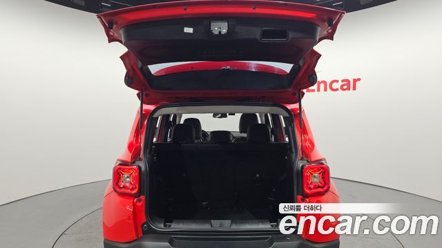 Jeep Renegade 2021 — photo 20