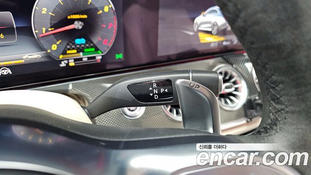 Mercedes-Benz CLS-Class 2019 — photo 9