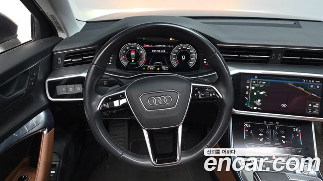 Audi A6 2021 — photo 13