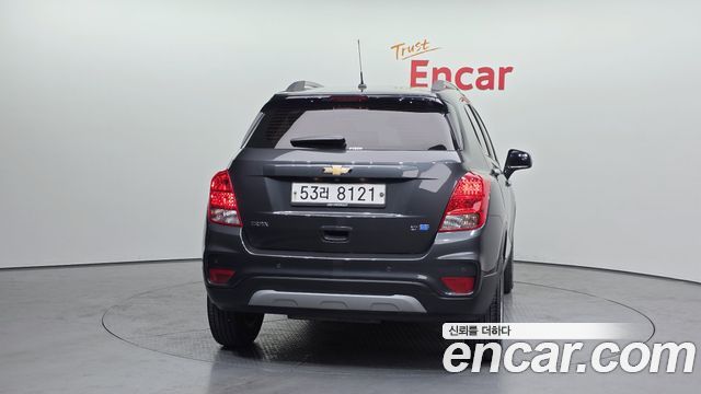 Chevrolet Korea Trax 2018 — photo 4