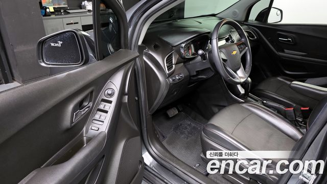 Chevrolet Korea Trax 2018 — photo 10