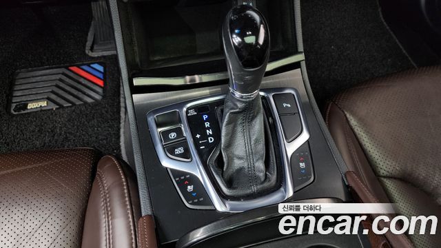 Hyundai Grandeur 2015 — photo 9