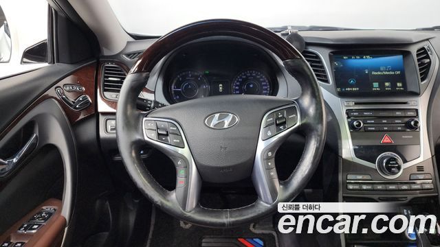 Hyundai Grandeur 2015 — photo 13