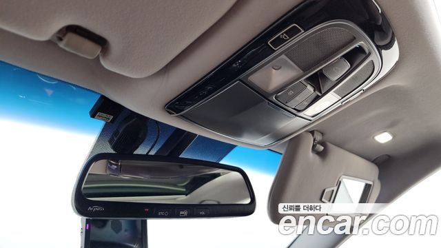 Hyundai Grandeur 2015 — photo 17
