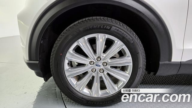 Ford Explorer 2021 — photo 5