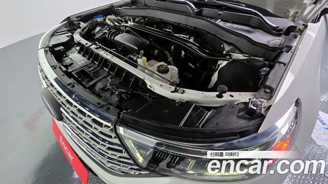 Ford Explorer 2021 — photo 6