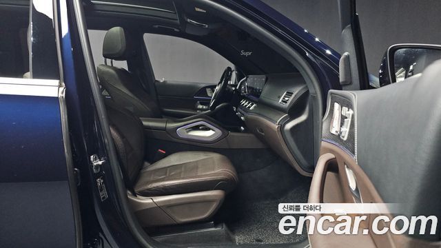 Mercedes-Benz GLS-Class 2022 — photo 11