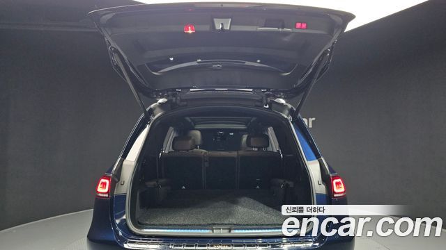 Mercedes-Benz GLS-Class 2022 — photo 20
