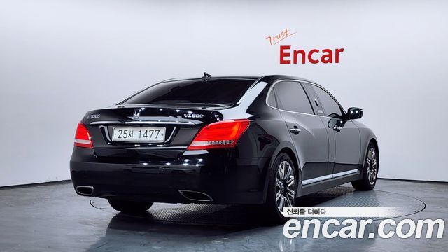 Hyundai Equus 2014 — photo 2