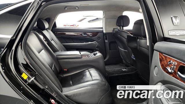 Hyundai Equus 2014 — photo 12