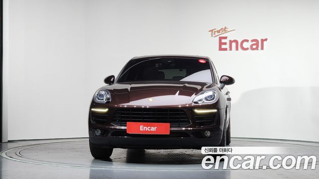 Porsche Macan 2017 — photo 3
