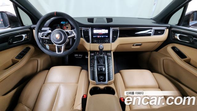 Porsche Macan 2017 — photo 7