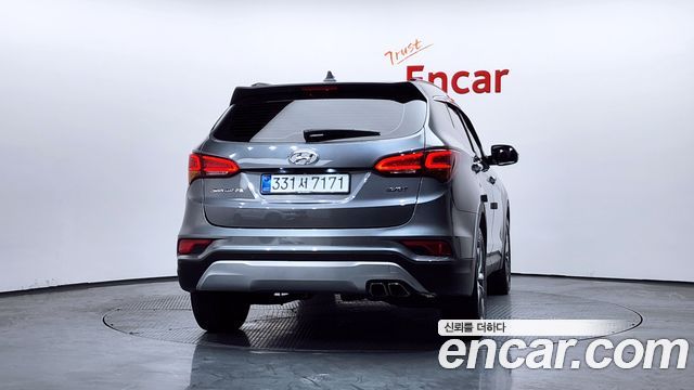 Hyundai Santafe 2016 — photo 4
