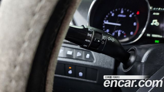 Hyundai Santafe 2016 — photo 15