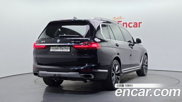 BMW X7 2019 — photo 2