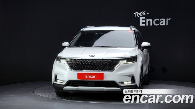Kia Canival 2021 — photo 3