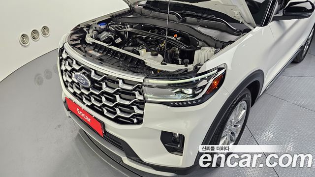 Ford Explorer 2025 — photo 6