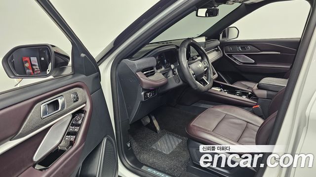 Ford Explorer 2025 — photo 10