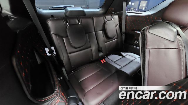 Ford Explorer 2025 — photo 12