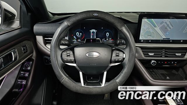 Ford Explorer 2025 — photo 13