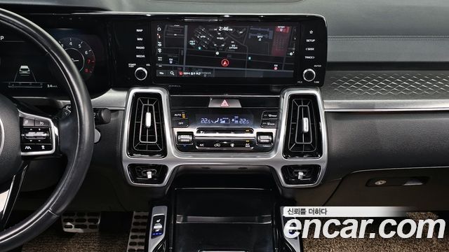 Kia Sorento 2021 — photo 16