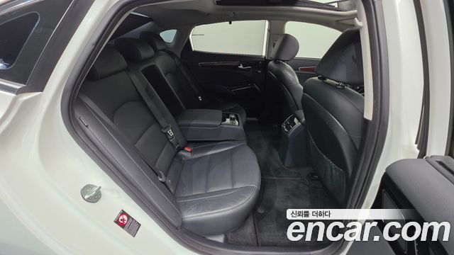 Kia K7 2016 — photo 19