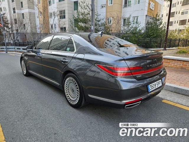 Genesis G90 2019 — photo 2