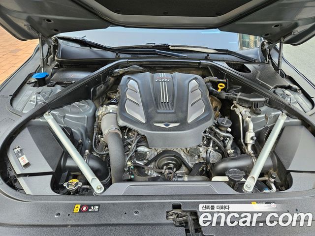 Genesis G90 2019 — photo 6