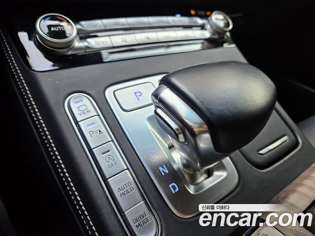 Genesis G90 2019 — photo 9