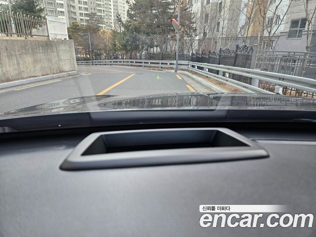 Genesis G90 2019 — photo 14