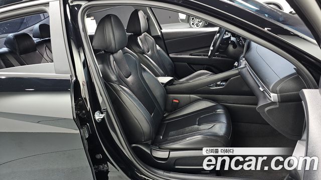 Hyundai AVANTE 2024 — photo 10