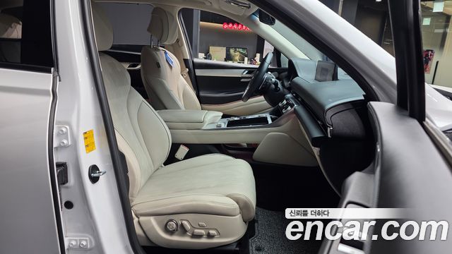 Genesis GV80 2022 — photo 11