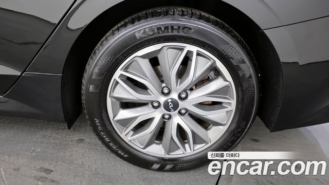 Kia K5 2023 — photo 5