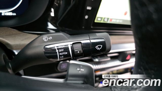 Kia K5 2023 — photo 15