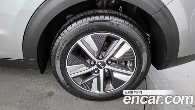 Kia Niro 2020 — photo 5