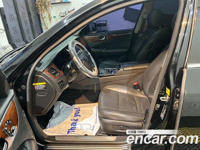 Hyundai Equus 2014 — photo 10