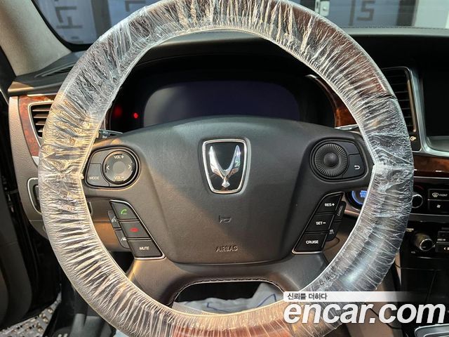 Hyundai Equus 2014 — photo 17