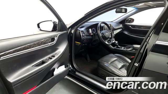 Hyundai Grandeur 2018 — photo 10