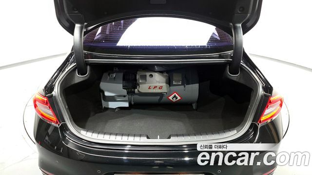Hyundai Grandeur 2018 — photo 20
