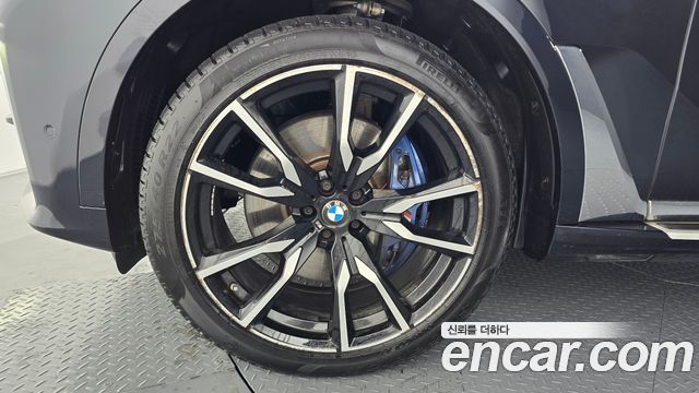 BMW X7 2022 — photo 5
