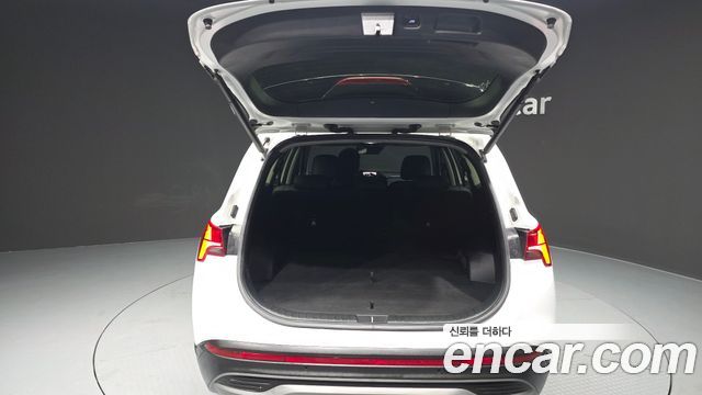 Hyundai Santafe 2023 — photo 20
