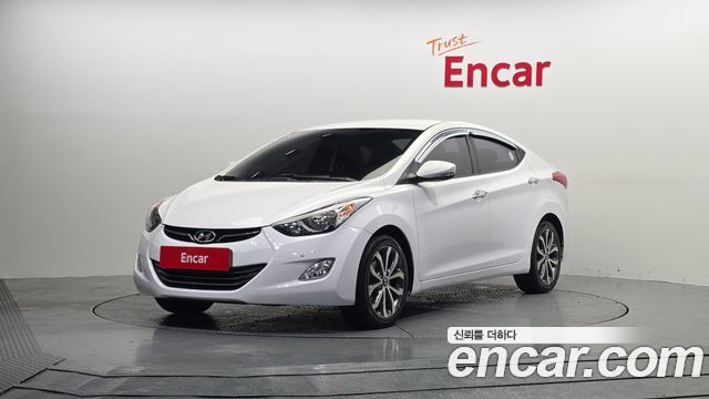 Hyundai AVANTE 2014 — photo 1