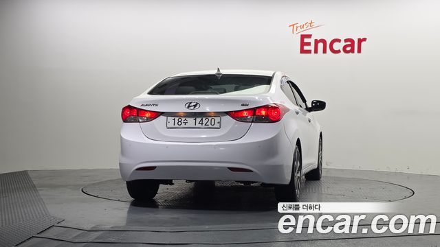 Hyundai AVANTE 2014 — photo 4