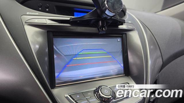 Hyundai AVANTE 2014 — photo 15