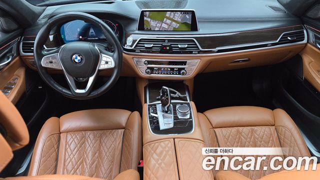 BMW 7-Series 2021 — photo 7