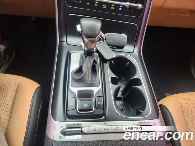 Kia Canival 2022 — photo 13