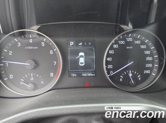 Hyundai AVANTE 2018 — photo 7