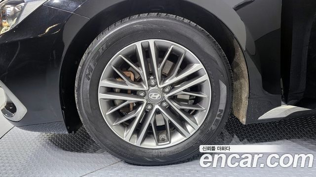 Hyundai Grandeur 2018 — photo 5